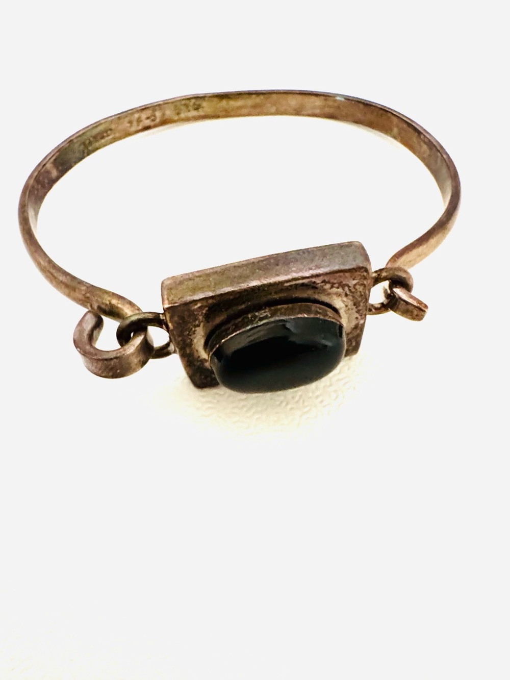 Vintage Taxco Mexico 925 Sterling Silver Onyx Bangle Bracelet - Picture 2 of 12